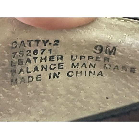 Bellini Brown Magenta Leather Chunky Slim Block Heels 9M Excellent Condition - Picture 9 of 9